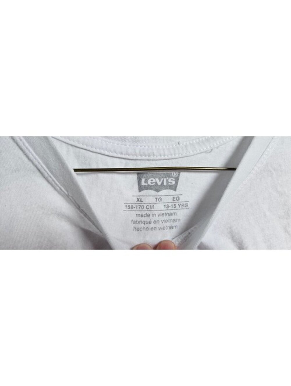 Levi’s New York Batwing Logo T-Shirt Youth XL White Red Black Graphic Tee 13-15